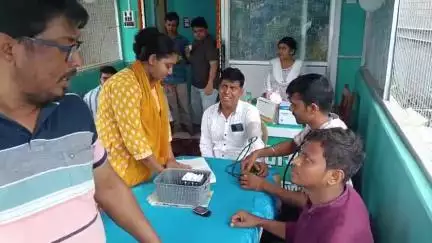 ভাতার: "আরোগ্য স্বাস্থ্য নিকেতনের" শুভ উদ্বোধন উপলক্ষে বিনা ব্যয়ে স্বাস্থ্য পরীক্ষা শিবির পালারে