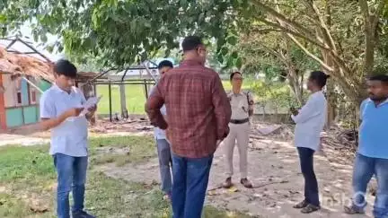 চতিয়াৰ নাগশংকৰ মাঁ ধাবাত অনৈতিক কাৰ্যকলাপক লৈ চৰজমিন তদন্ত জিলা অতিৰিক্ত আয়ুক্তৰ