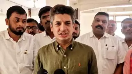 पाथर्डी: नगरमध्ये दोन दिवसापूर्वी शालेय विद्यार्थ्यांचा खून झाला यावर बोलताना शिक्षण व्यवस्थेवर आ.सत्यजित तांबे यांनी ताशेरे ओढले