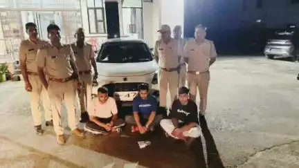 हमीरगढ़: हमीरगढ़ पुलिस ने 21 ग्राम अवैध स्मैक पाउडर व 1 स्विफ्ट कार जब्त कर 3 अभियुक्तों को किया गिरफ्तार