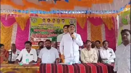రాయదుర్గం: రైతు కుటుంబాలు ఆనందంగా జీవించాలన్నదే సిఎం చంద్రబాబు లక్ష్యం : పులకుంట లో ప్రభుత్వ విప్ కాలవశ్రీనివాసులు