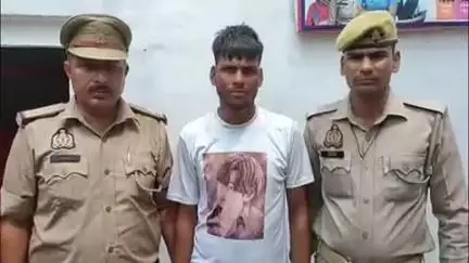फिरोज़ाबाद: रसूलपुर पुलिस टीम ने मादक पदार्थ की तस्करी करने वाले एक तस्कर को नगला बरी चौराहे के पास से किया गिरफ्तार