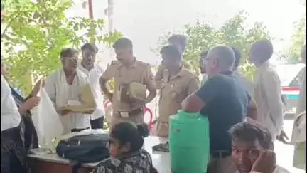 महाराजगंज: महराजगंज सदर कोतवाली में थाना समाधान दिवस पर सात मामलों की सुनवाई, दो का हुआ तत्काल निस्तारण