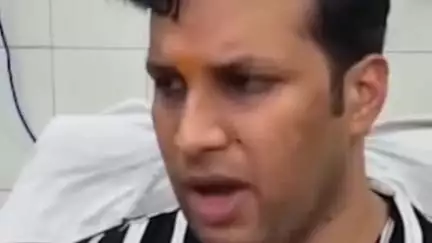 सरकारी अस्पताल में अब MR प्रतिबंधित, प्रयागराज जिला अधिकारी ने दी जानकारी, दलाल व प्राइवेट एंबुलेंस दिखने पर करें शिकायत