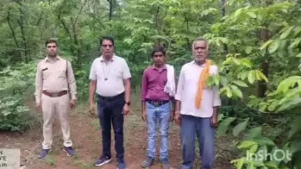 धमतरी: ग्राम लीलर और सिरौद के पास जंगल में विचरण कर रहा एक हाथी, वन विभाग ने 11 गांव में सतर्क रहने के लिए कराई मुनादी