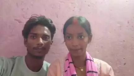 मोरवा: हलई थाना क्षेत्र के बाजितपुर करनैल पंचायत से फरार प्रेमी युगल ने रचाई शादी, वीडियो सोशल मीडिया पर वायरल