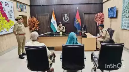 हरदोई: एसपी ने पुलिस ऑफिस में की जनसुनवाई, 30 पीड़ित अपनी शिकायत लेकर पहुंचे, एसपी ने निस्तारण के दिए निर्देश
