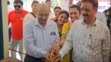 खुर्जा: गांव किला मेंवई में शिक्षा का डिजिटल दौर, रोटरी क्लब ने प्राथमिक विद्यालय में स्मार्ट क्लास की स्थापना की