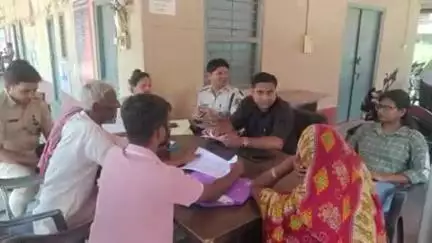मधुबनी: थाना दिवस के अवसर पर नगर थाना परिसर में थाना दिवस का आयोजन किया गया