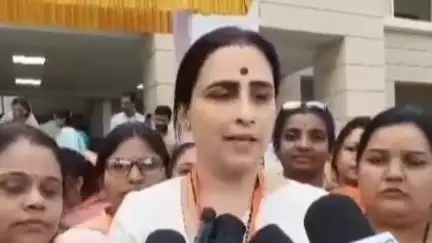 कराड: काँग्रेसने संविधानाचा गळा घोटला भाजप महिला मोर्चा प्रदेशाध्यक्ष आ. चित्रा वाघ