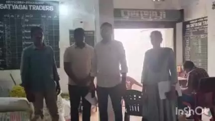 మక్కువ మండలం శంబర గ్రామంలో  గల ఫెర్టిలైజర్ షాప్ పై  విజిలెన్స్ దాడులు