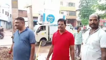 चास: चास के विहार कॉलोनी के मोड़ पर कूड़े अंबार ,लोग परेशान       #jansamasya