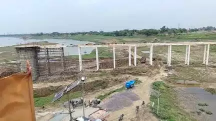प्रयागराज घूरपुर भीटा सुजावन देव मंदिर का के पास नया घाट बनाया जा रहा है...