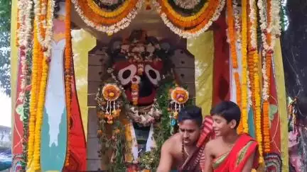 ବଡଚଣା: ଯାଜପୁରରେ ଭକ୍ତି ଭାବ ମନରେ ରଥ ଟାଣିଲେ ଶହସ୍ରାଧିକ ଭକ୍ତ ।
