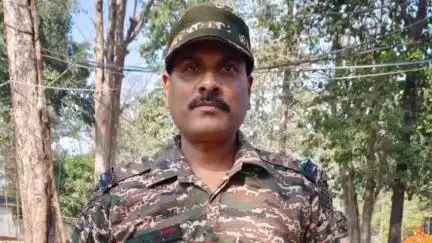 इटावा: पिपरोली गढ़िया के पास बारात जा रहे दो बाइक सवारों को कार ने कुचला, सीआरपीएफ जवान की मौत, जांच शुरू