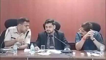 धनबाद/केंदुआडीह: धनबाद में सड़क सुरक्षा और ट्रैफिक प्रबंधन पर समाहरणालय में बैठक, जाम से जल्द राहत