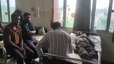 झालरापाटन: हिचर गांव में खेत में मेड़ बंदी का तार टूटने पर दो पक्षों में मारपीट, एक व्यक्ति घायल जिला अस्पताल भर्ती