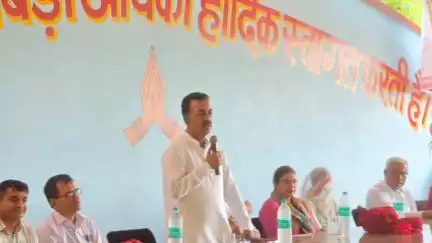 भादरा: गांव डाबड़ी में पंडित दीनदयाल उपाध्याय संम्बल शिविर को विधायक ने संबोधित किया