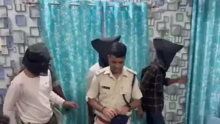 गोड्डा: गोड्डा में साइबर ठगी के खिलाफ पुलिस की बड़ी कार्रवाई, चार आरोपी गिरफ्तार