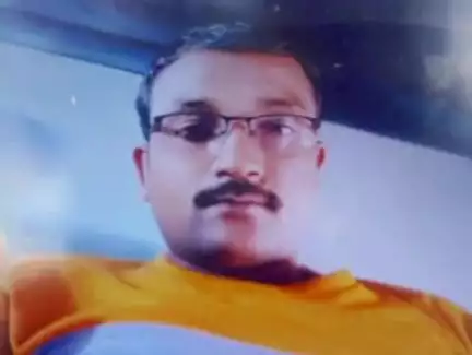 बांसी: खेसरहा क्षेत्र के पूरनजोत गांव में बेटी के बरही के दिन पिता का साया सर से हटने से खुशी मातम में बदल गई
