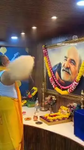 #11करोड़रामनामजप 
#नीमकरौरीधामइंदौर
#neemkarolimaharajji #neemkarolibabaashramtaos #neemkarolibaba❤️ #neemkarolibabaquotes #today