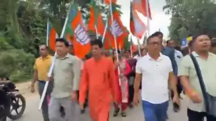 লংথরাই ভ্যালি: মনুঘাটে সুদীপ রায় বর্মনের মন্তব্যের প্রতিবাদে বিজেপি ও জনজাতি মোর্চার বিক্ষোভ