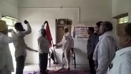 सुवासरा: सुवासरा विधानसभा: शामगढ़ मंडी में भारतीय किसान संघ की बैठक, कई पदाधिकारी हुए शामिल