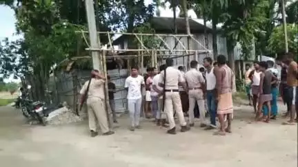 সীতাই: দীর্ঘদিন ধরে বিবাহের জন্য উপযুক্ত পাত্রী না পেয়ে মানসিক অবসাদে আত্মহত্যা করলেন চামটার এক যুবক