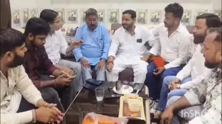मुज़फ्फरनगर: शिव सेना ने संगठन के प्रति उदासीनता के चलते जिला अध्यक्ष को कहा अलविदा, रामपुरी स्थित कार्यालय पर दी जानकारी