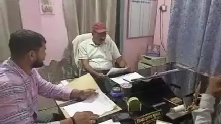 शिवसागर: पोखरे की नीलामी को लेकर शिवसागर अंचलाधिकारी ने दर्जनों लोगों के साथ की बैठक