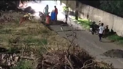 बड़ौत: छपरौली के तिलवाड़ा गांव में ग्राम समाज की भूमि पर दबंगों ने रात में किया कब्जा, वीडियो सोशल मीडिया पर वायरल