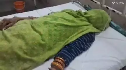 बागीदौरा: छीछ पाटन गांव में निर्माणाधीन मकान की छत पर काम करते समय 50 वर्षीय महिला को पैर फिसलने से गंभीर चोट आई