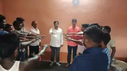 খয়রাশোল: রূপুষপুর অঞ্চলের আনন্দনগরে BJP-র সাংগঠনিক বৈঠকে উপস্থিত বিধায়ক অনুপ সাহা