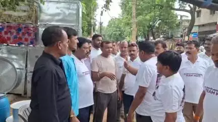 सिमडेगा: सिमडेगा में 29 जून को होने वाले चेंबर ऑफ कॉमर्स के चुनाव के लिए प्रत्याशियों ने अंतिम दिन किया जनसंपर्क