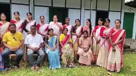 উত্তৰ লক্ষীমপুৰ: চিনাতলীয়া চাহ বাগিছাত একল অভিযান লখিমপুৰ ব্লকৰ অন্তৰ্গত লীলাবাৰী সঞ্চৰ গুৰুত্বপূৰ্ণ বৈঠক,উপস্থিত লখিমপুৰৰ উপ সভাপতি