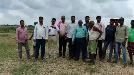 अहिल्यापुर को अलग प्रखंड बनाने की प्रक्रिया के लिए रंगामाटी गाँव में चिन्हित स्थल का निरीक्षण