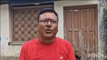 রতুয়া ২: প্রাক্তন ছাত্ররা কলেজের আসনে বসে নানান কাণ্ড ঘটাচ্ছে ,রতুয়া থেকে আক্রমণ করলেন বিজেপি নেতা