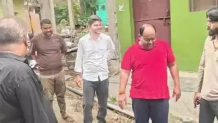 गोहरगंज: मंडीदीप: वार्ड क्रमांक 04 में चल रहे निर्माण कार्य का नगर पालिका अध्यक्ष प्रतिनिधि ने किया निरीक्षण