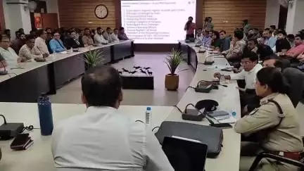 खुडैल: कलेक्टर कार्यालय में आयुष्मान योजना को लेकर हुई बैठक, दुर्घटना में घायल हुए लोगों को मिलेगा ₹1.5 लाख तक का मुफ़्त इलाज