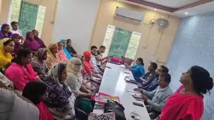 ভাঙড় ২: ভগবানপুর গ্রাম পঞ্চায়েতে সমস্ত আশাকর্মী ও ভিআরপি কর্মীদের নিয়ে স্বাস্থ্য সচেতনতা সভা ANM ও সুপারভাইজারদের উপস্থিতিতে