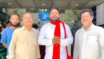 రాజమండ్రి సిటీ: విధి నిర్వహణలో ప్రమాదానికి గురైన బాపనమ్మకు వైద్య సేవలు ప్రభుత్వమే అందించాలి: సీపీఐ జిల్లా కార్యదర్శి మధు