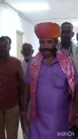 भरतपुर: जाट आरक्षण संघर्ष समिति के पदाधिकारी कलेक्ट्रेट कार्यालय पहुंचे, अधिकारियों से की वार्ता