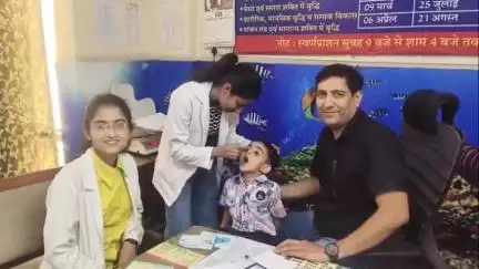 थानेसर: श्री कृष्ण आयुष विश्वविद्यालय में बच्चों को पिलाया स्वर्णप्राशन, बताया शारीरिक व मानसिक विकास के लिए है अमृत बूंद