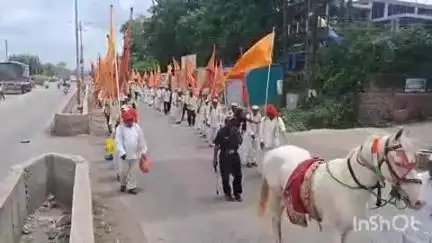 भूम: शहरात आदीशक्ती मुक्ताबाई पालखी दिंडी दाखल, नगर परिषद कार्यालयावर नागरिकांनी केले जल्लोषात स्वागत