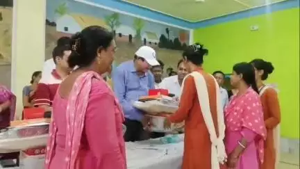 রাজনগর: নিজেদের ভাতার টাকায় অঙ্গনওয়াড়ি ও হেলথ সেন্টারের পাশে তাঁতিপাড়ার পঞ্চায়েত সদস্যরা, উপস্থিত BDO