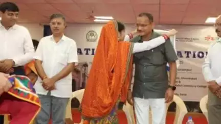 ધરમપુર: બરૂમાળ ખાતે રાષ્ટ્રીય સેવા યોજના દ્વારા રાષ્ટ્રીય એકતા શિબિર માં ધારાસભ્ય અરવિંદભાઈ પટેલે હાજરી આપી