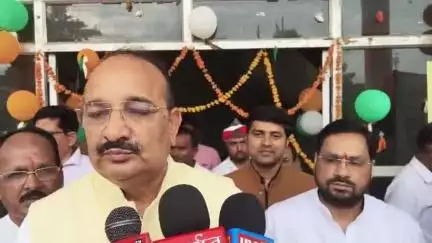 रतापुर सामुदायिक केंद्र में दानवीर भामाशाह जन्म दिवस कार्यक्रम में पहुंचे उद्यान मंत्री दिनेश प्रताप सिंह, दिया बयान