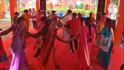 भिकियासैन: रीठा महादेव में आयोजित सांस्कृतिक संध्या में धार्मिक झोड़ा गायन की धूम, बड़ी संख्या में ग्रामीण रहे मौजूद