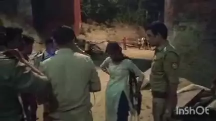 प्रतापगढ़: बेल्हा देवी पुल से सई नदी में कूदी किशोरी, पुलिस मौके पर जांच में जुटी