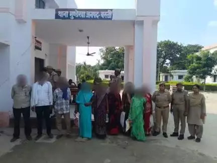 बस्ती: मुंडरेवा थाने की पुलिस ने थाना क्षेत्र के विभिन्न स्थानों से 9 लोगों को किया गिरफ्तार